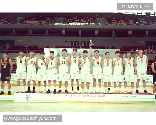 重庆篮球队比赛经验的创新与变革引发热议与关注